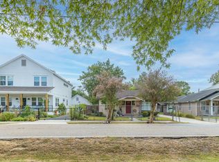 908 Northwood St, Houston, TX 77009
