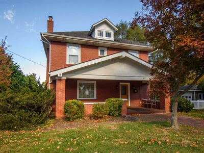 417 4th St, Radford, VA, 24141