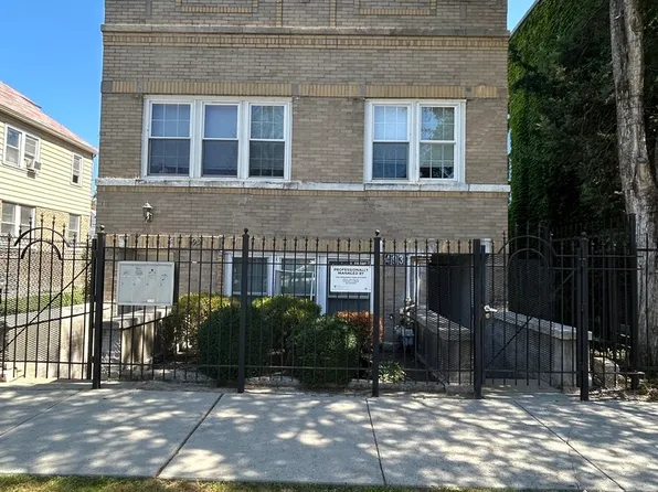 4937 S Seeley Ave, Chicago, IL 60609