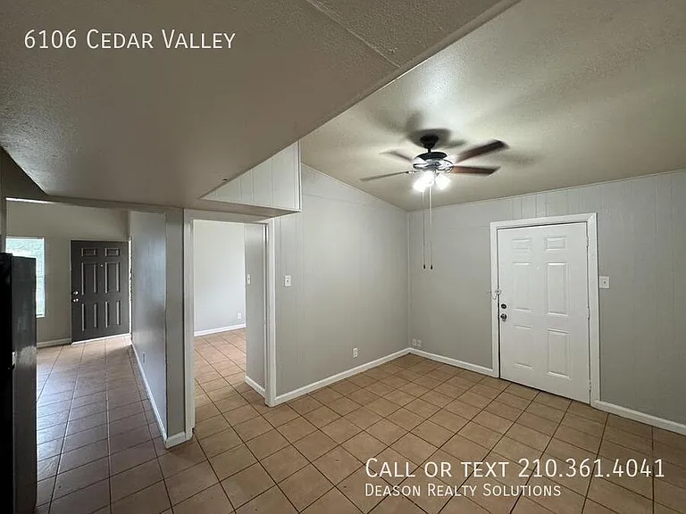 6106 Cedar Valley Dr — Photo 6