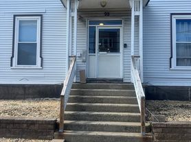 99 Laighton St, Lynn, MA