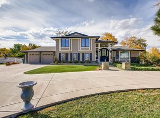 3391 S Oak Ct, Lakewood, CO 80227