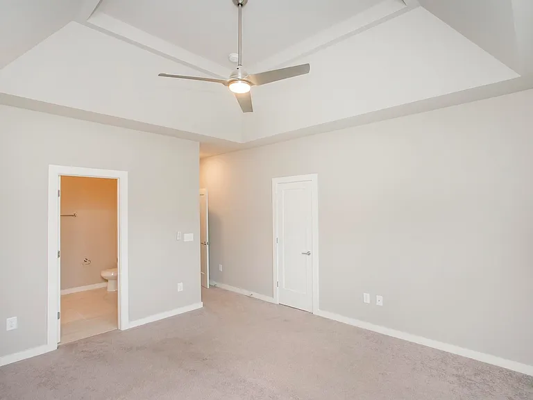 3637 Hydes Ferry Rd — Photo 10