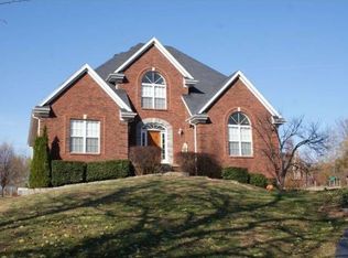 2011 Crooked Creek Ct, Crestwood, KY 40014