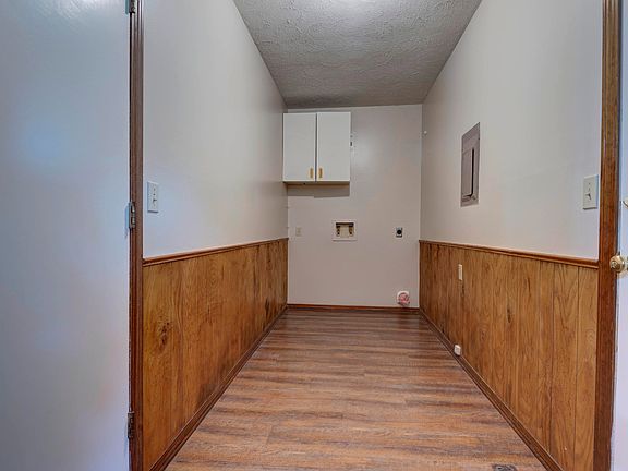 4th image of 103 N Teakwood Ave