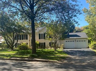 20840 Scottsbury Dr, Germantown, MD 20876