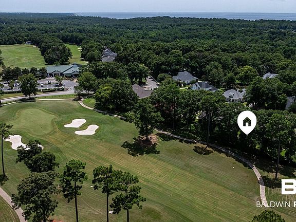 2nd image of 152 Clubhouse Cir