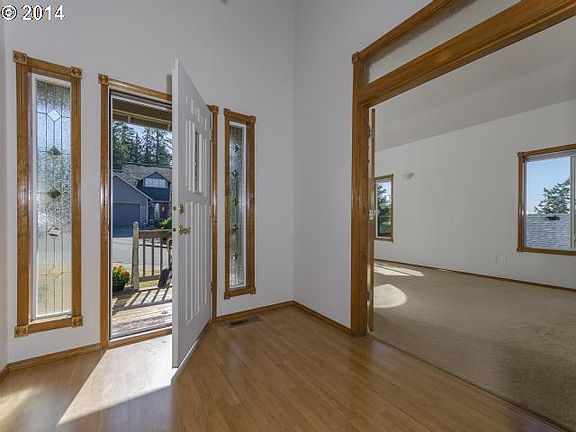 4th image of 645 Council Crest Ct