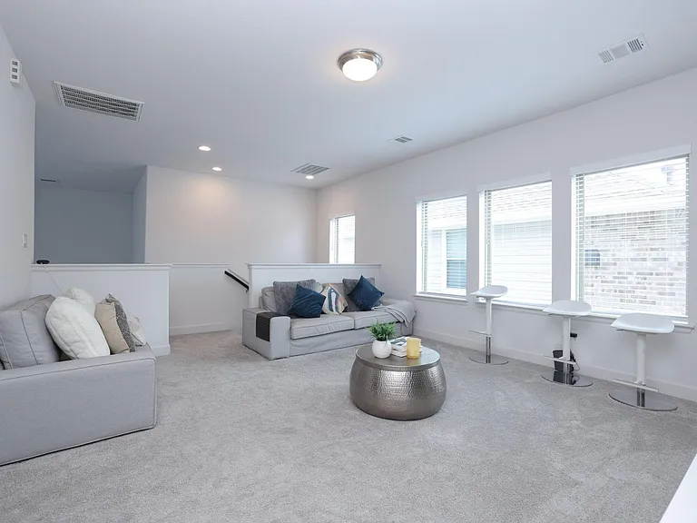 317 Rise Ln — Photo 31