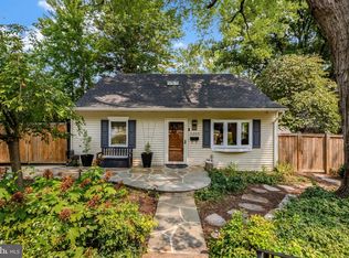 3200 Burgundy Rd, Alexandria, VA 22303