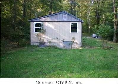 3rd image of 60 Bellevue Dr