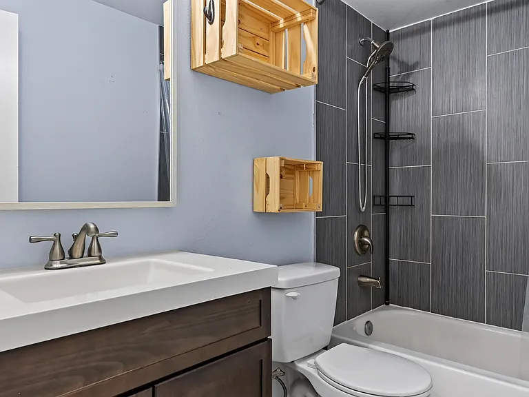 4540 Witches Hollow Ln — Photo 7