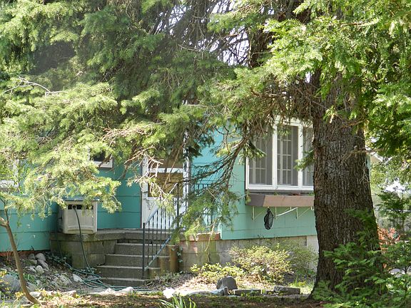 2nd image of 304 S Delia St