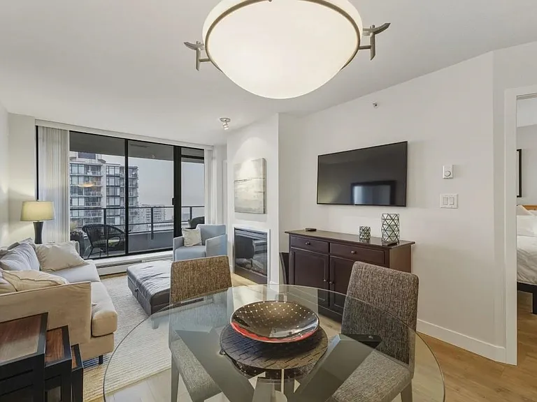 151 W 2nd St #1102 — Photo 11