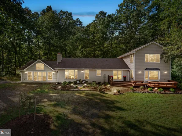 19347 Hundred Acres Ln, Leesburg, VA 20175