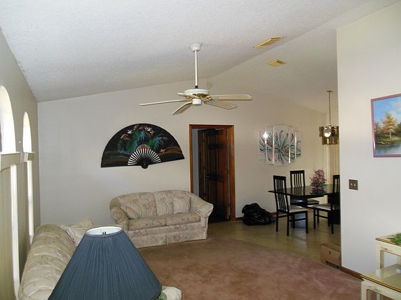 3rd image of 2538 SE Jason Avenue