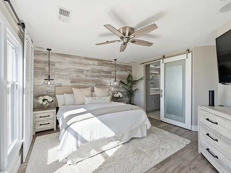 18591 Vineyard Point Ln — Photo 23