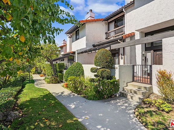 3rd image of 1535 Michael Ln