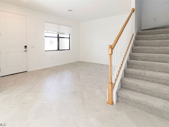 4th image of 3292 Altimira Dr