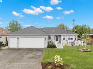 2097 Heather Way, Woodburn, OR 97071