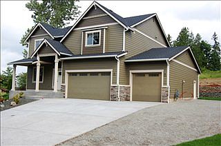 1st image of 999 20th St SE