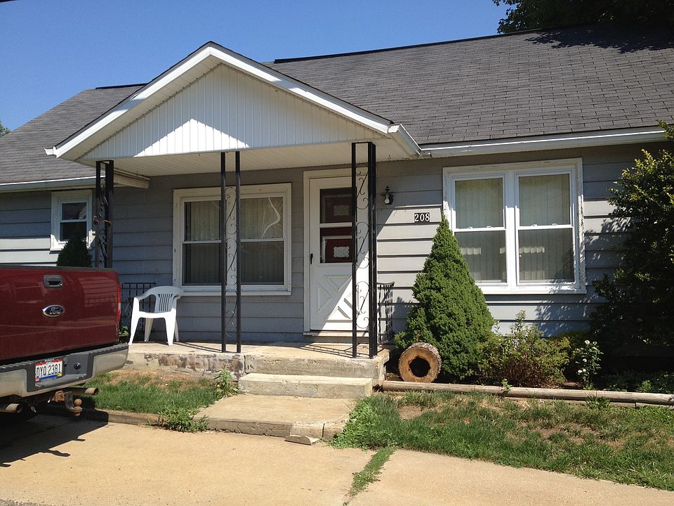 208 W College Street