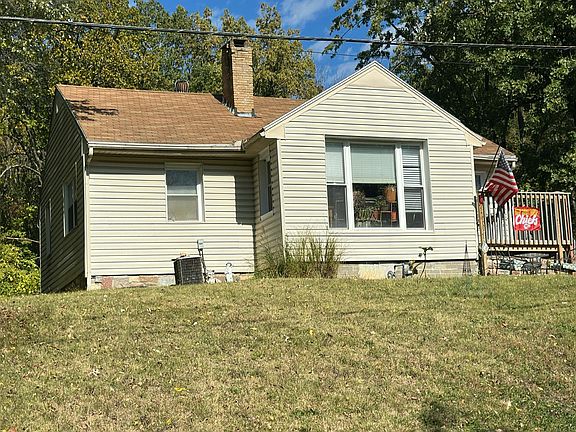 3rd image of 11514 E Lexington Ave