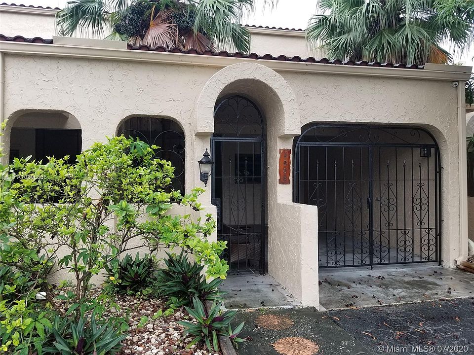 1st image of 4008 Estepona Ave #4-3