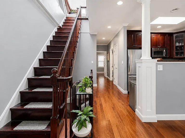 159 M St #3 — Photo 5