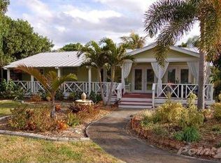 9258 SE Olympus St, Hobe Sound, FL 33455