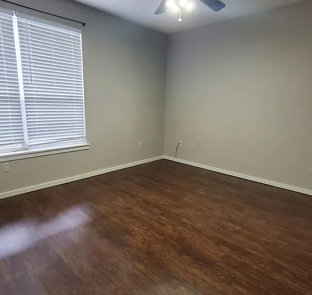40 E Maple St #3 — Photo 6