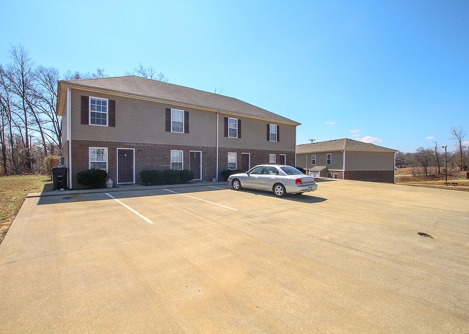 1st image of 796 Cherrybark Ln APT D