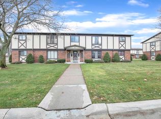 22809 Grove St, Saint Clair Shores, MI