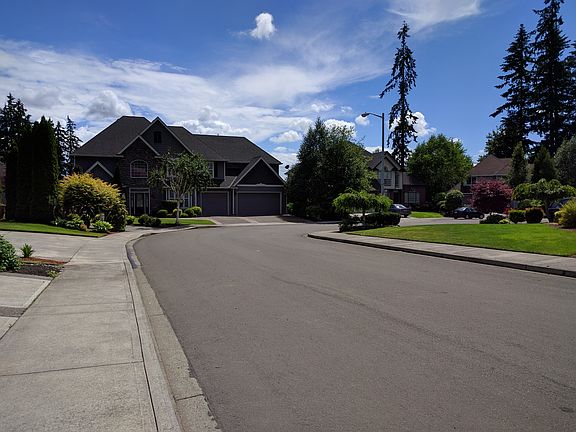 2nd image of 12915 NE 37th Ct