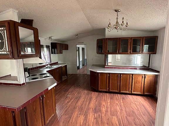 2nd image of 541 Simmons Way Trlr 5