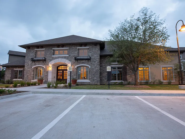 Cypress Creek Wayside Drive — Photo 5