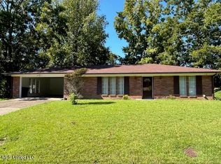 110 Sunset Ave, Vicksburg, MS 39180