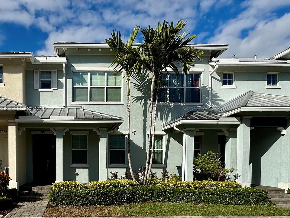 1st image of 3973 Poinciana Ln