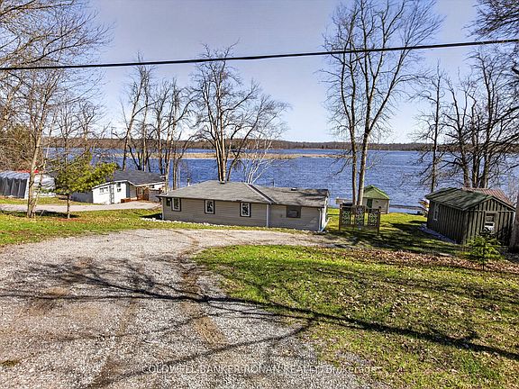 4th image of 1853 Youngs Point Rd