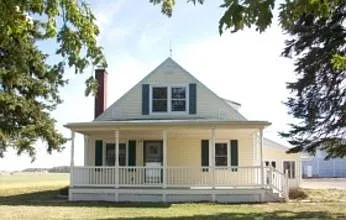 16103 Jones Rd photo 1