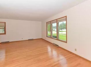 7301 W Waterford Ave, Milwaukee, WI 53220