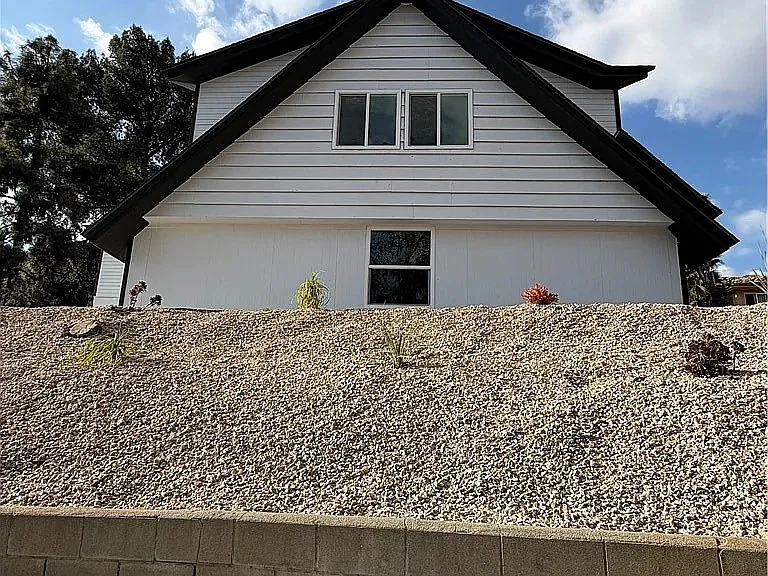 755 Huston Dr — Photo 46