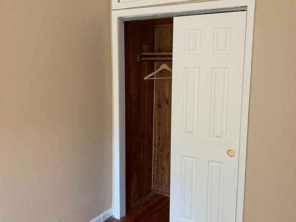 4th image of 15 Holland Ave Floor 2
