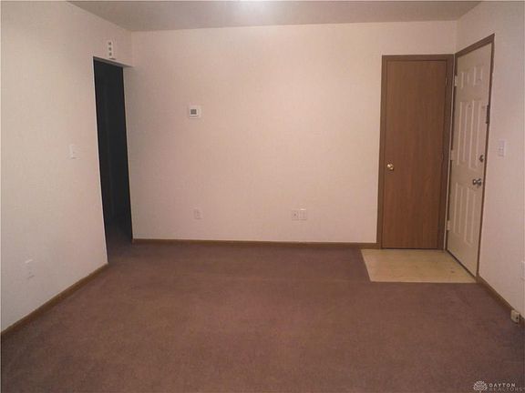 5th image of 417 S Main St