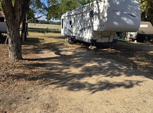 1400 E Cameron Ave SPACE 8, Rockdale, TX 76567