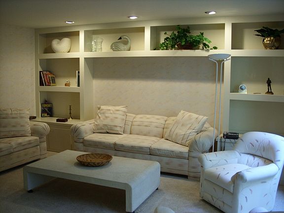 3rd Bedroom Office/ Den with Attached Bathroom 