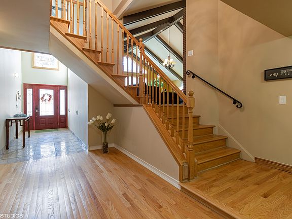 2nd image of 2708 S Briarwood Dr W