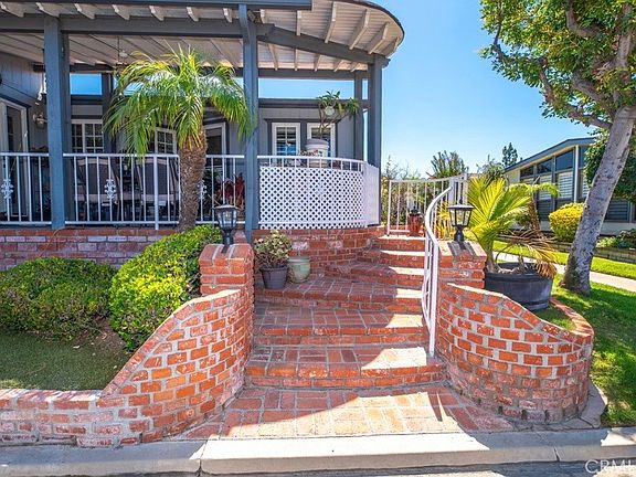 2nd image of 1362 Silver Lake Pl