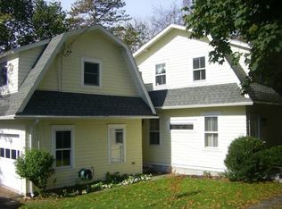 7 Willow Ln, Old Greenwich, CT 06870