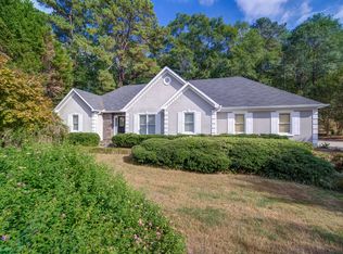 552 Lexington Ct, Lithia Springs, GA